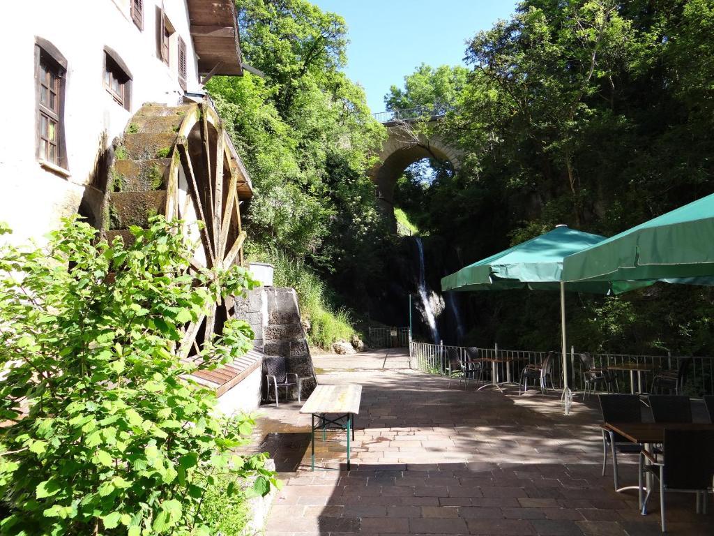 Hotel-Restaurant Bibermuehle Gmbh Tengen Ngoại thất bức ảnh